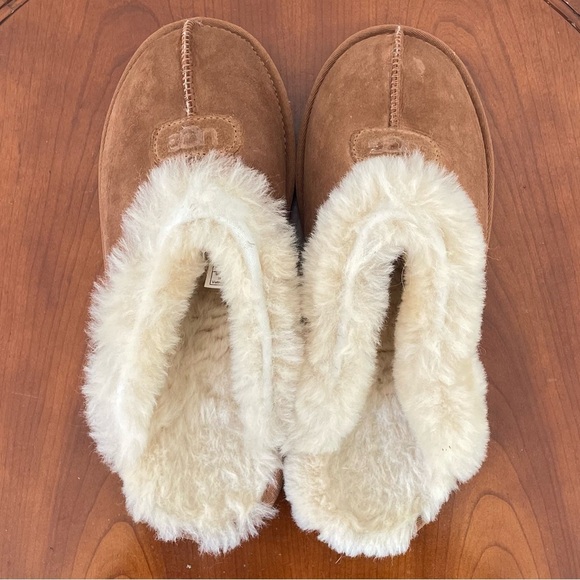 UGG Women’s Coquette Chestnut Brown Sheepskin Lined Mule Clogs - Picture 8 of 9